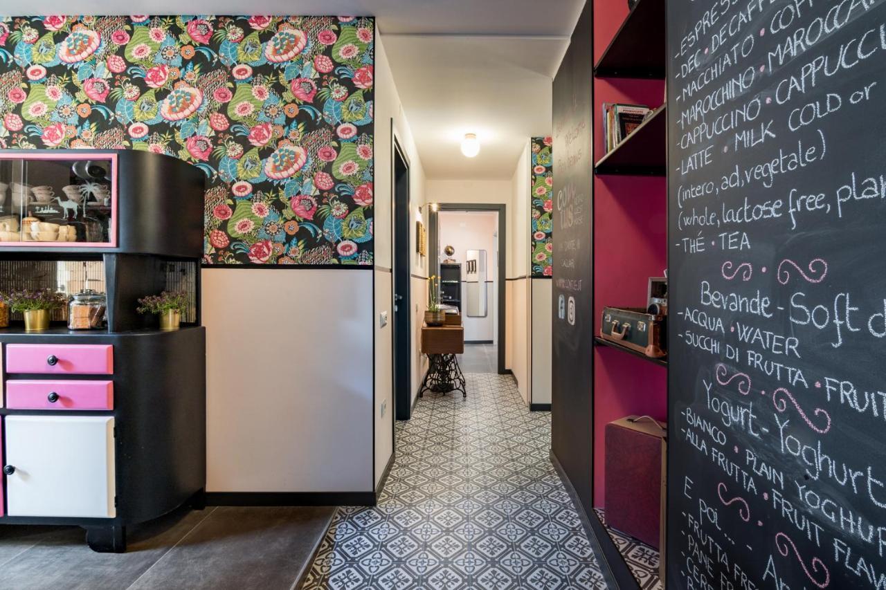 קליארי Contus Retro Guest House מראה חיצוני תמונה